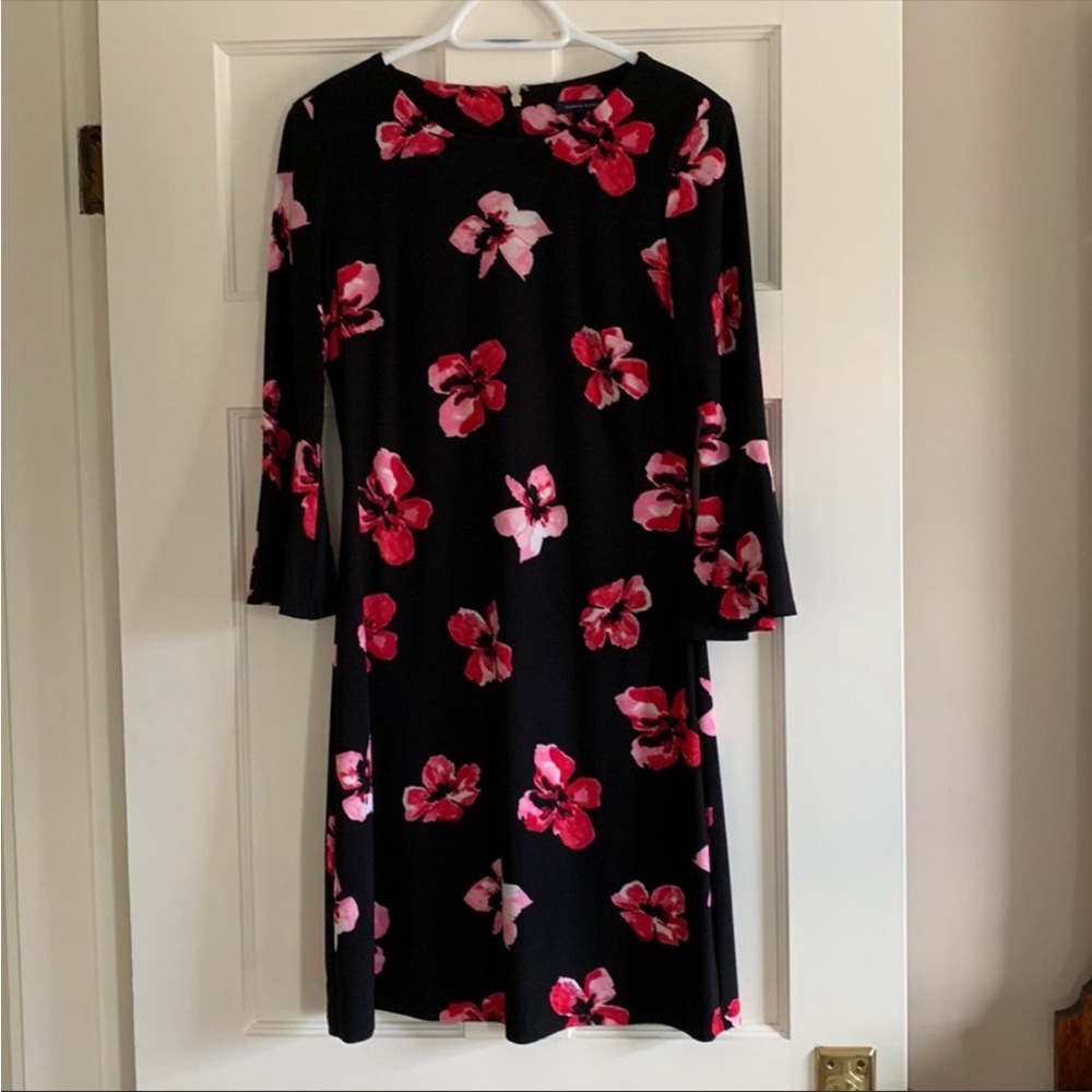 Tommy Hilfiger 3/4 bell sleeve black pink floral dress